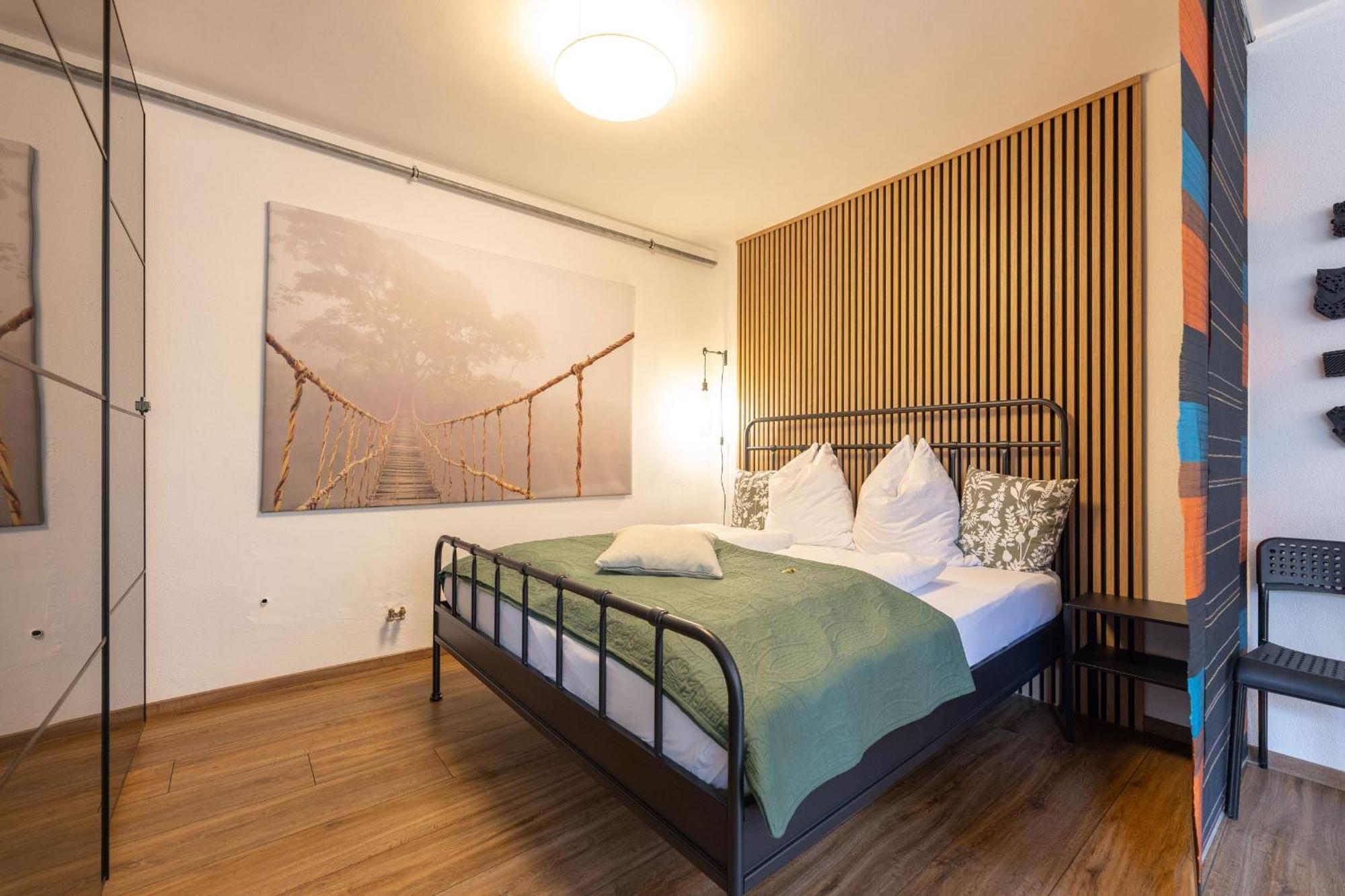 Ideal Fuer Kurze Aufenthalte - Gemuetliches 1-Zimmer-Apartment Adelsdorf Dış mekan fotoğraf
